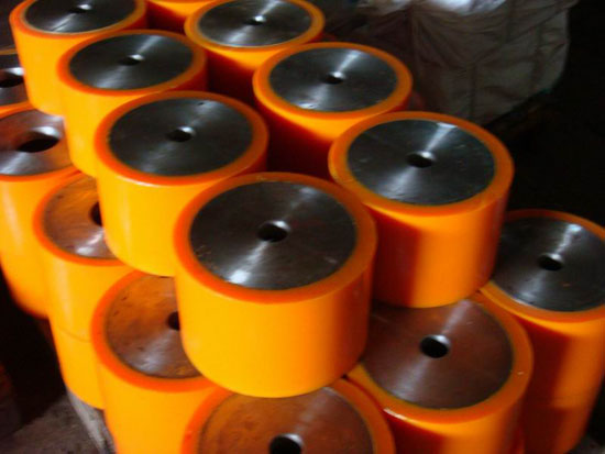 焊装线滚轮架轮3